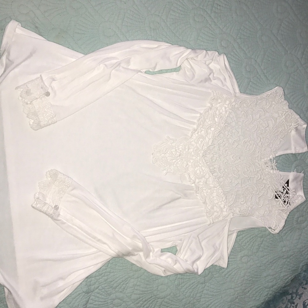 Gorgeous cold shoulder shirt! NWOT!